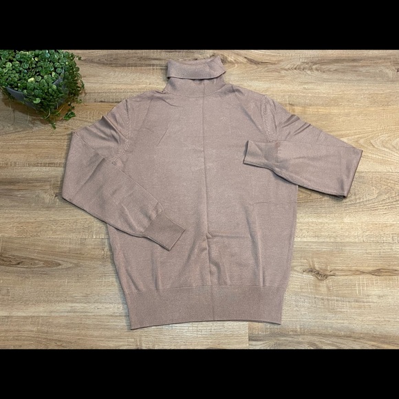 Woolen Bloom turtleneck sweater - Picture 3 of 8